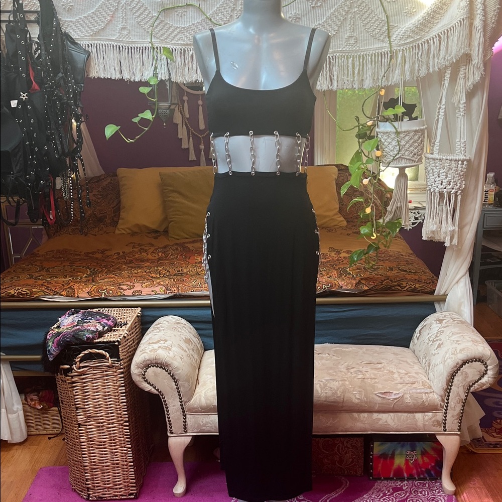 Widow goth bodycon maxi dress with silver chains